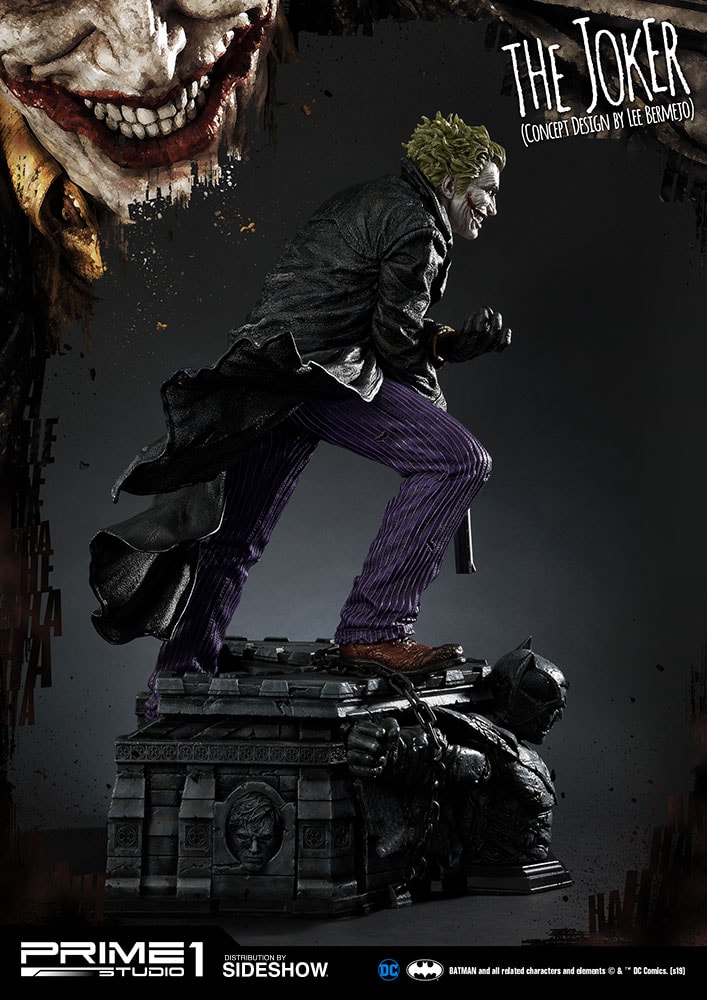 The Joker (Concept Design by Lee Bermejo) Collector Edition (Prototype Shown) View 7