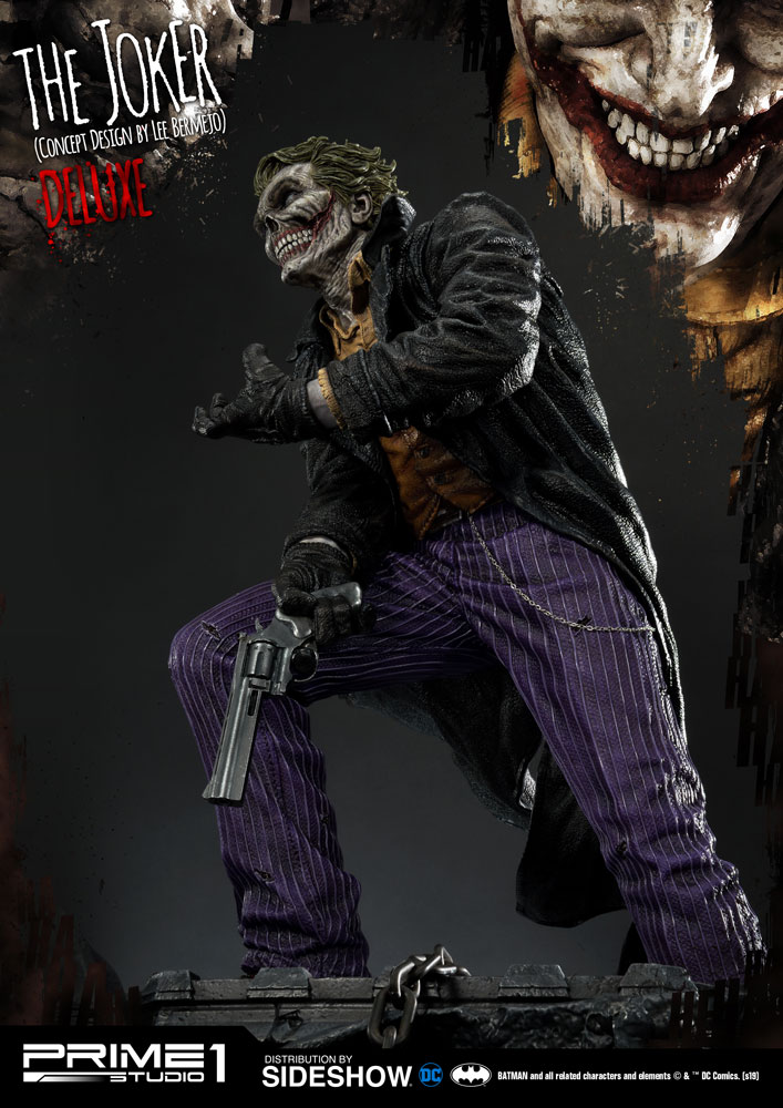 DC Comics The Joker Deluxe Version (Concept Design by Lee Bermejo) Statues  (Prototype Shown) View 8