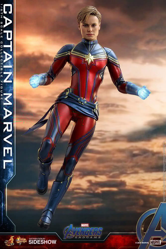 Captain Marvel (Prototype Shown) View 15