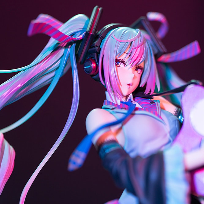 Piapro Characters Hatsune Miku ReMIX Collectible Figure  (Prototype Shown) View 3