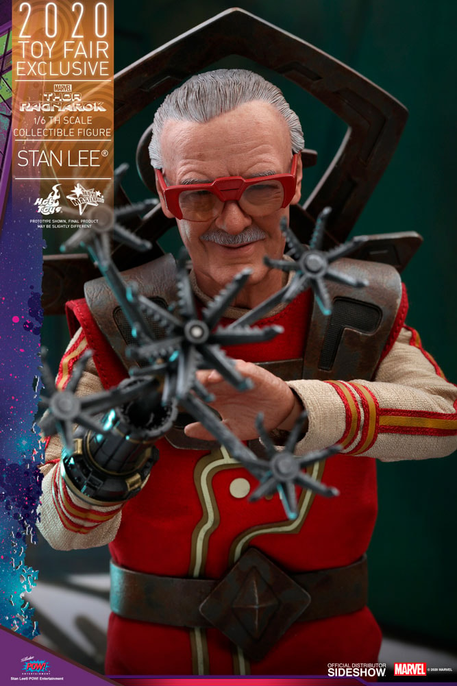 Stan Lee Exclusive Edition (Prototype Shown) View 13