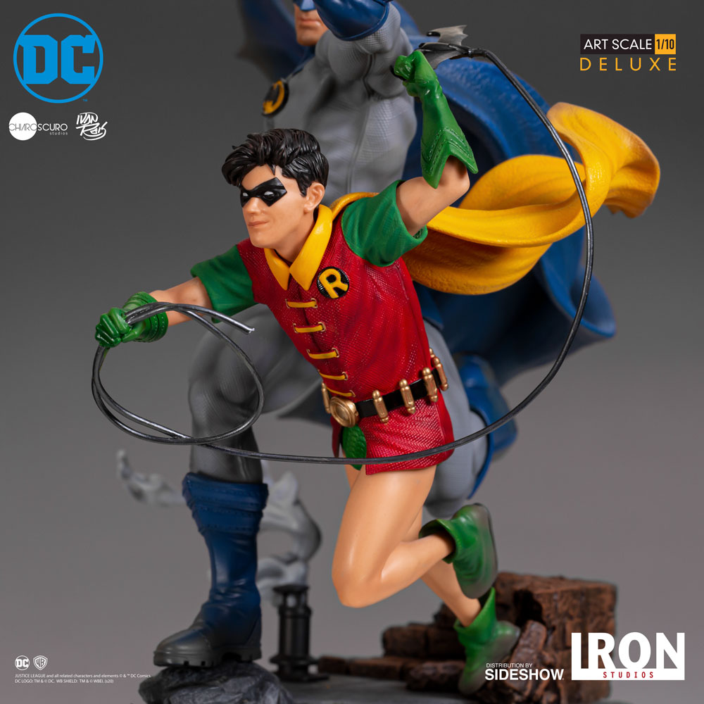 Batman & Robin Deluxe Statue by Ivan Reis from Iron Studios