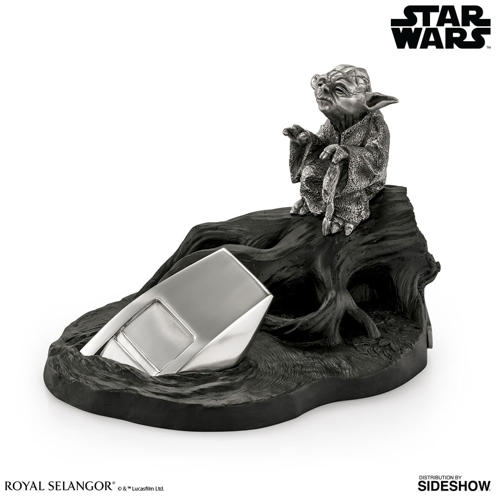 Yoda Jedi Master (Limited Edition) Figurine (Prototype Shown) View 4
