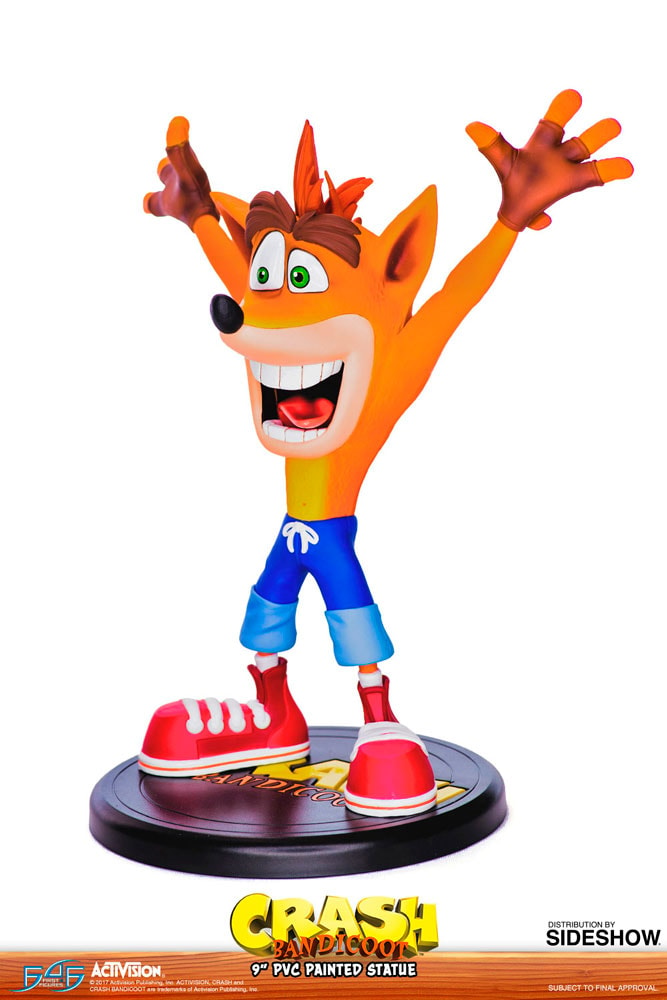 Figurine - Crash Bandicoot - First 4 Figures Crash 41 cm