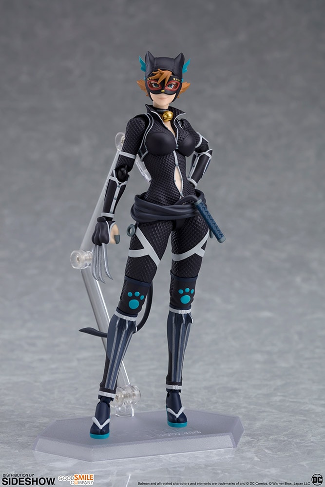 Catwoman (Ninja Version) Figma | Sideshow Collectibles