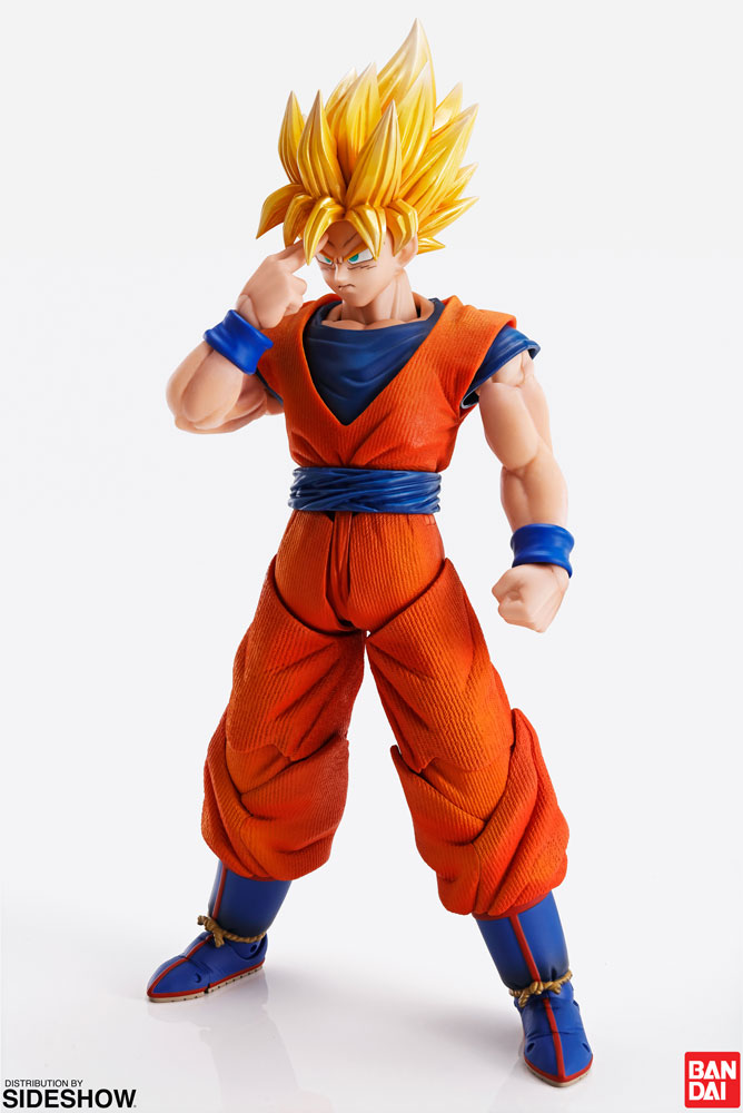 Son Goku Collectible Figure by Bandai | Sideshow Collectibles