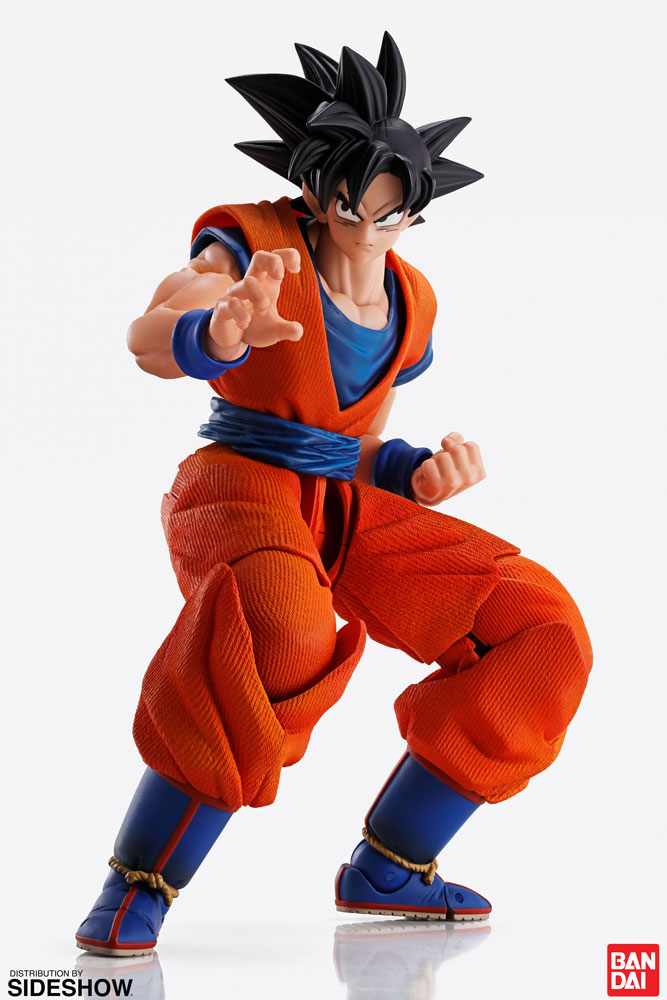 Dragon Ball Son Goku Collectible Figure  (Prototype Shown) View 8