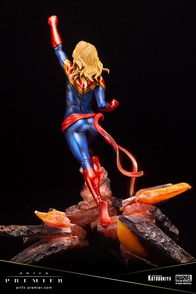 Captain Marvel ARTFX Premier Statue by Kotobukiya | Sideshow
