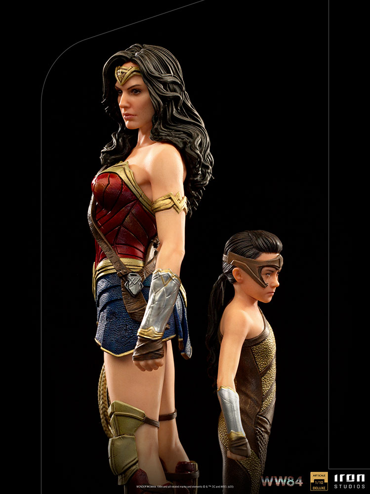 DC Comics Wonder Woman & Young Diana 1:10 Scale Statue  (Prototype Shown) View 9