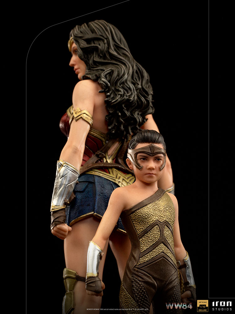 DC Comics Wonder Woman & Young Diana 1:10 Scale Statue  (Prototype Shown) View 10