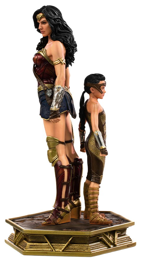 DC Comics Wonder Woman & Young Diana 1:10 Scale Statue  (Prototype Shown) View 13