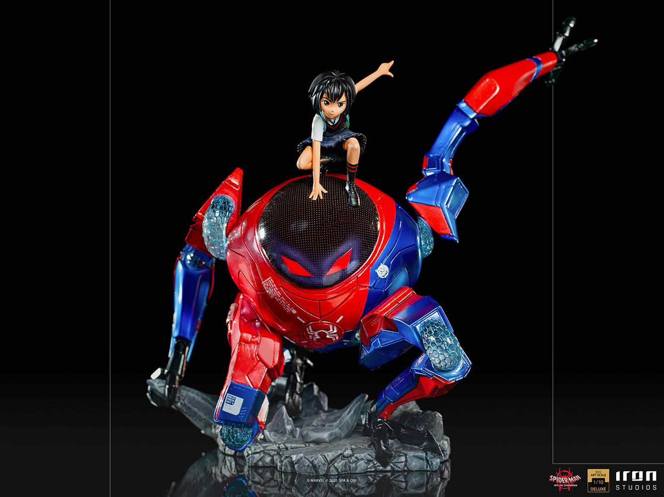 Marvel Peni Parker & SP//dr Deluxe 1:10 Scale Statue  (Prototype Shown) View 1