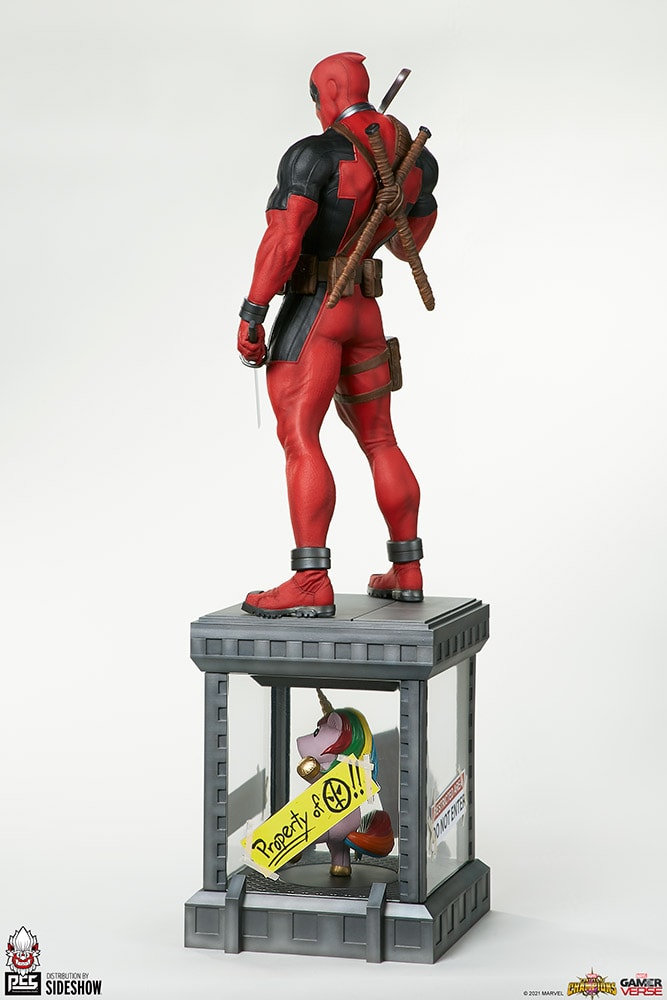 PCS Collectibles Marvel Deadpool Statue - collectorzown