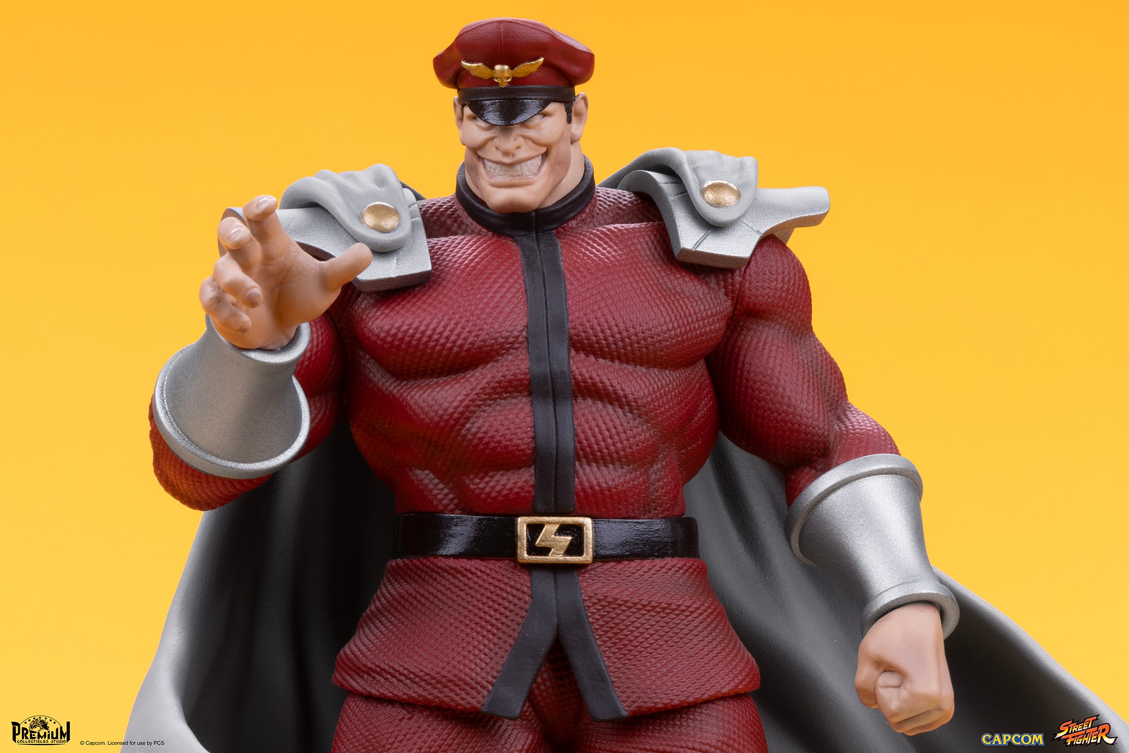 Street Fighter M. Bison & Rolento 1:10 Scale Statue  (Prototype Shown) View 6