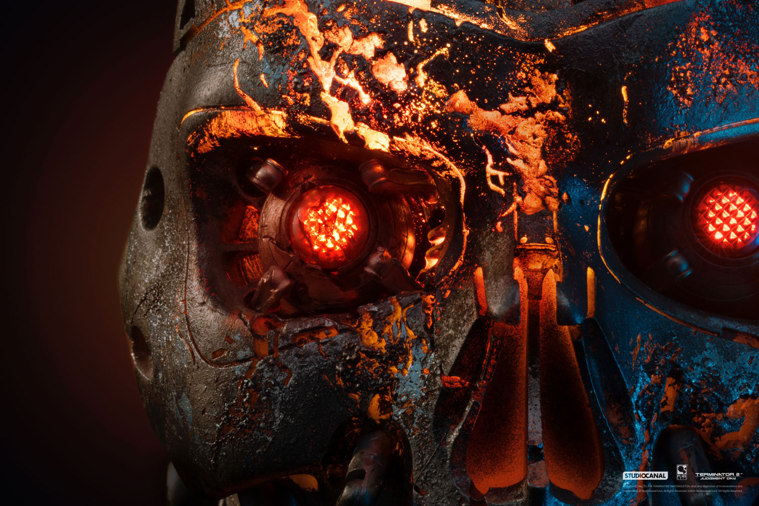 T-800 Battle Damaged Art Mask