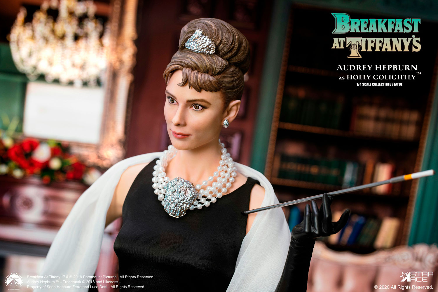 Breakfast at Tiffanys Audrey Hepburn as Holly Golightly Statues  (Prototype Shown) View 17