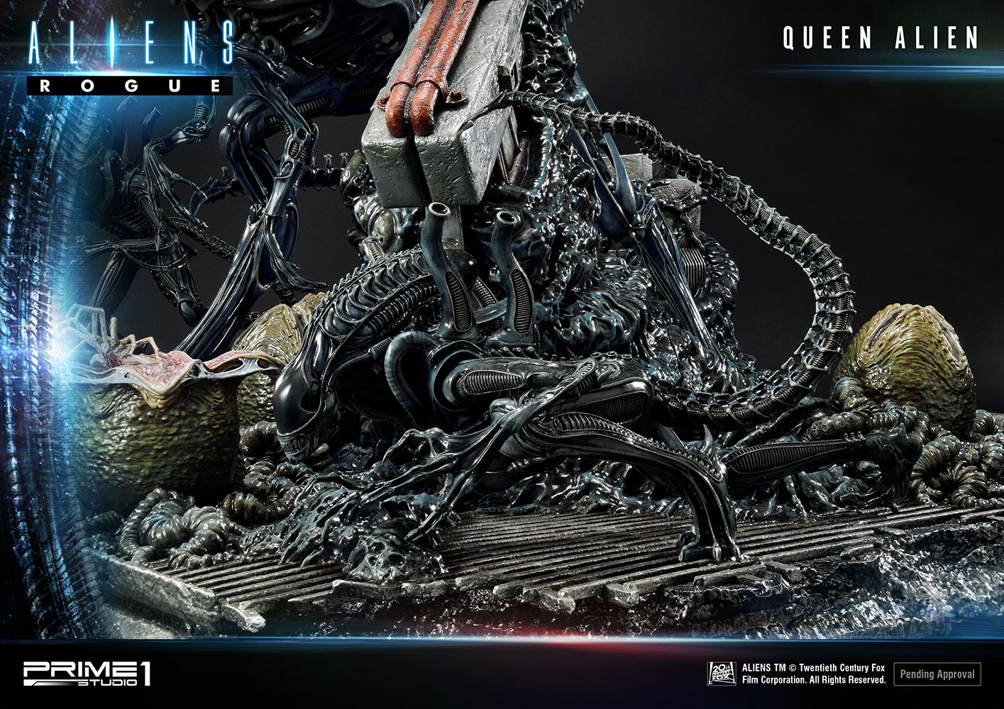 Queen Alien Battle