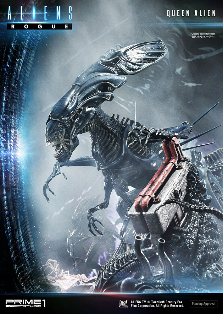 Queen Alien Battle