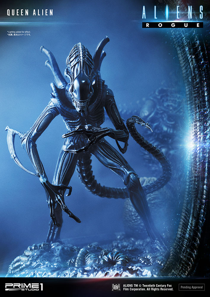 Queen Alien Battle