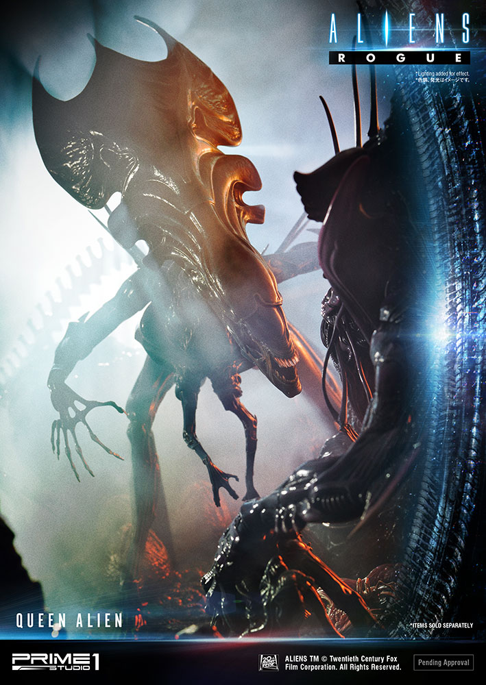 Queen Alien Battle