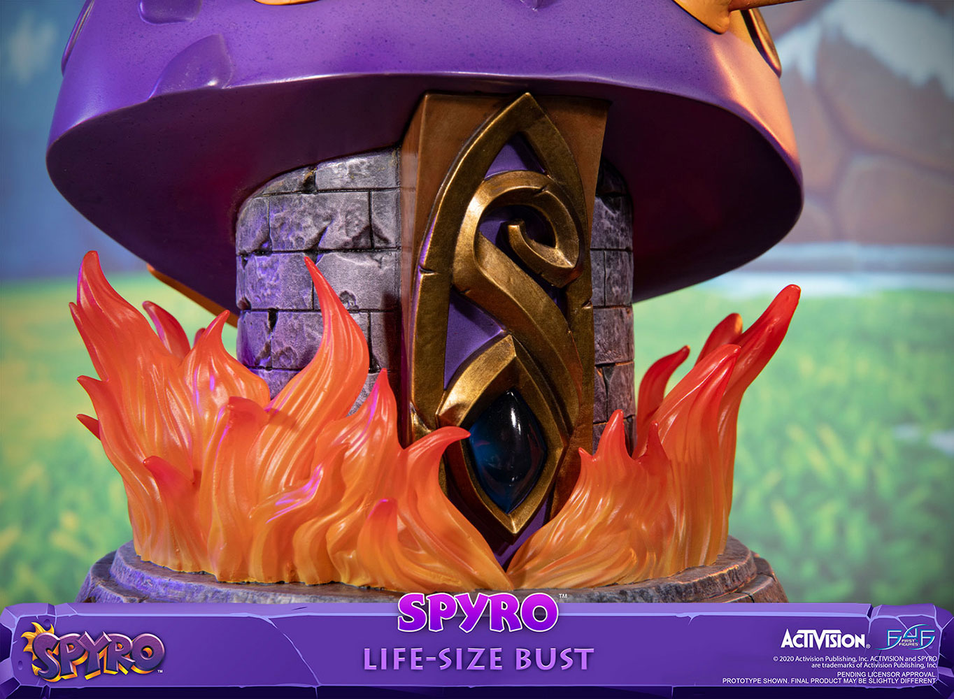 Spyro Spyro Life-Size Bust  (Prototype Shown) View 16