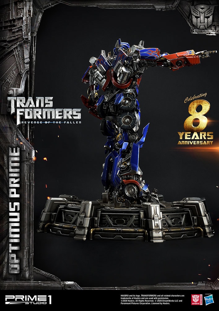 Optimus Prime Exclusive Edition (Prototype Shown) View 58