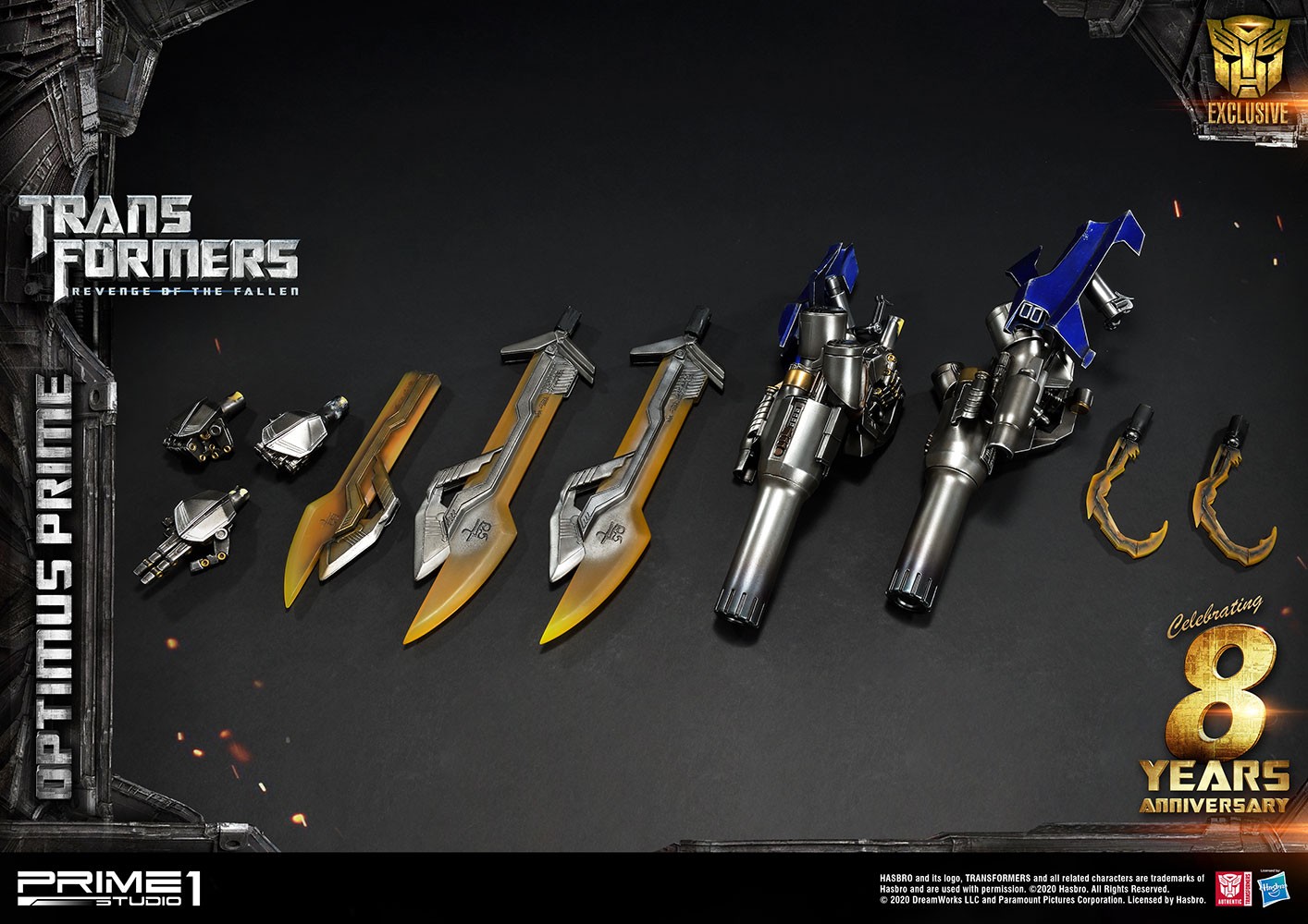 Optimus Prime Exclusive Edition (Prototype Shown) View 11
