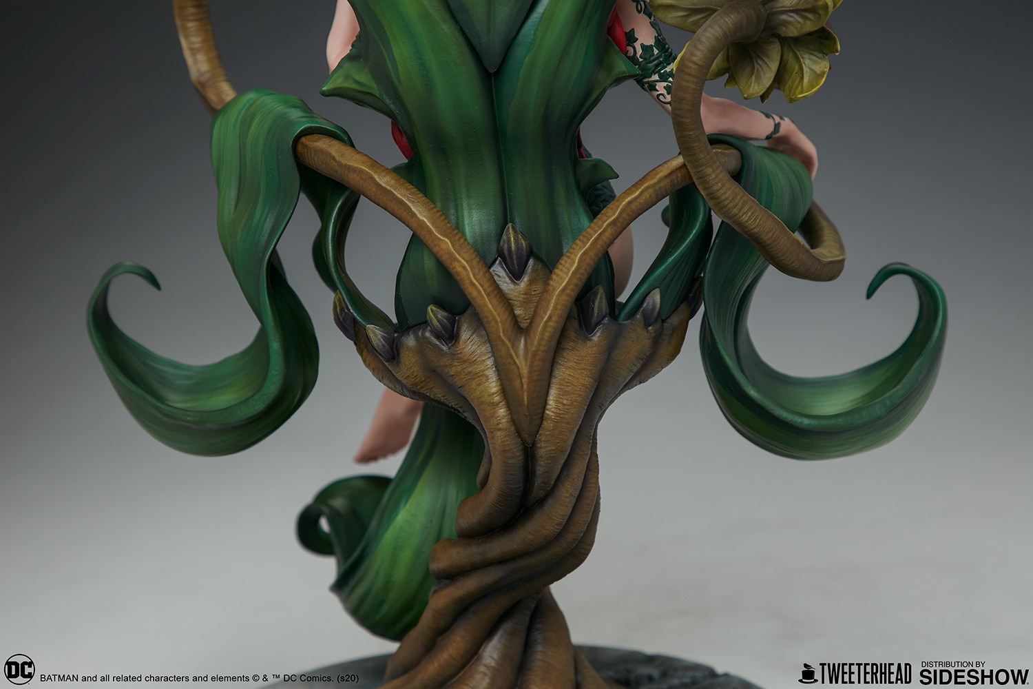 Poison Ivy Collector Edition (Prototype Shown) View 14