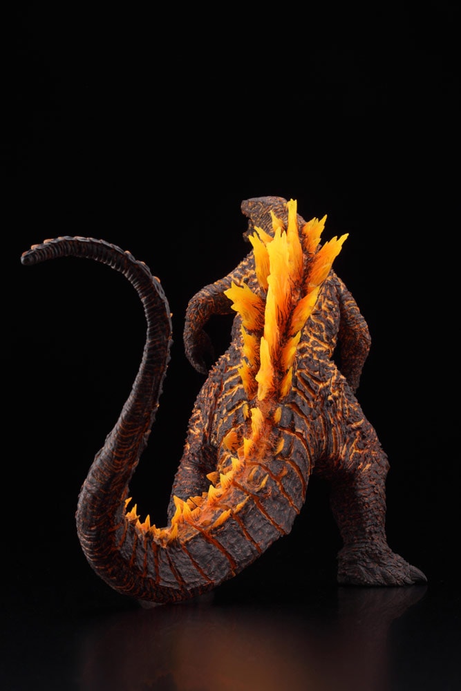 Godzilla Godzilla (2019) Burning Version Collectible Figure  (Prototype Shown) View 7