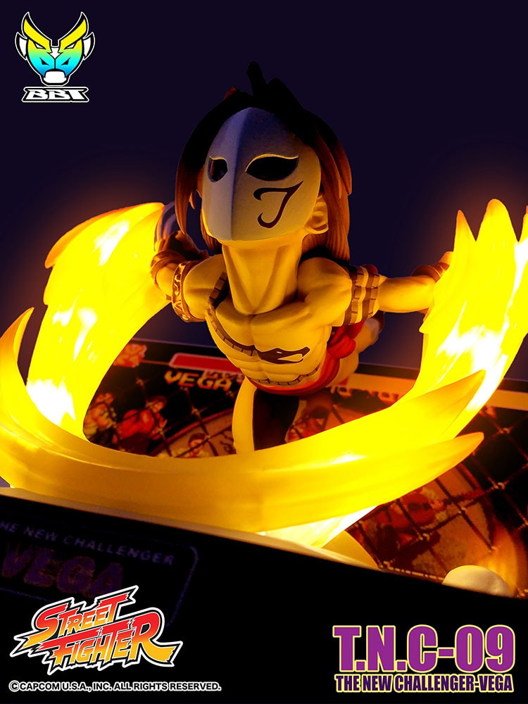 Street Fighter Vega PVC Figure  (Prototype Shown) View 10