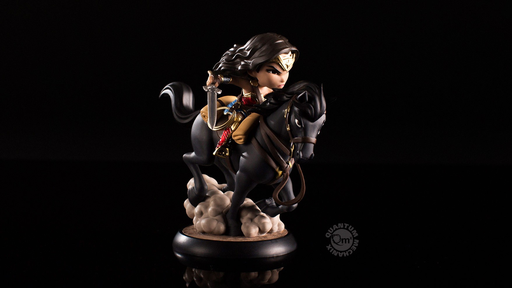 Wonder Woman Q-Fig MAX- Prototype Shown