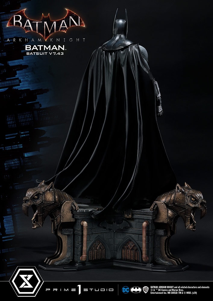DC Comics Batman Batsuit V 7.43 Statues  Collector Edition (Prototype Shown) View 7