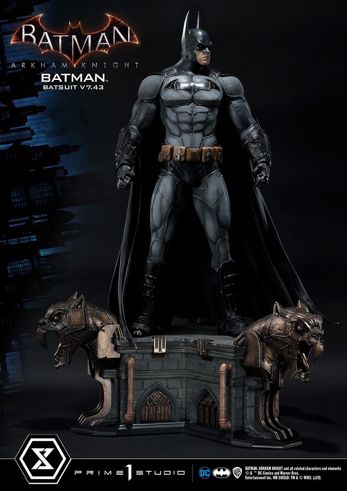 DC Comics Batman Batsuit V 7.43 Statues  Collector Edition (Prototype Shown) View 8