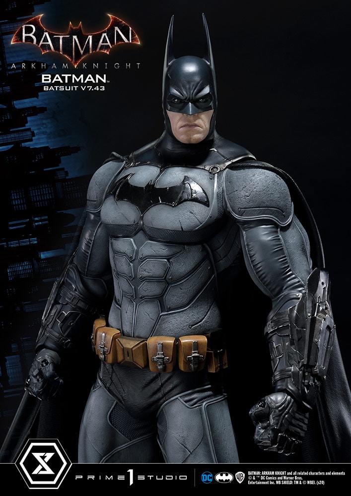 DC Comics Batman Batsuit V 7.43 Statues  Collector Edition (Prototype Shown) View 3