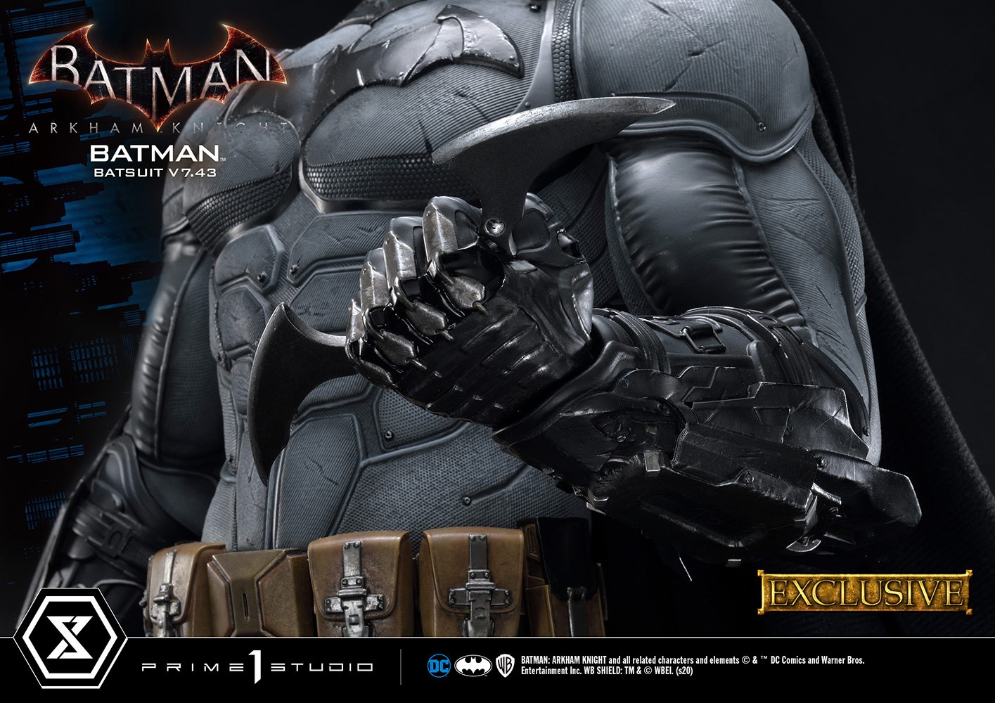 DC Comics Batman Batsuit V 7.43 Statues  Exclusive Edition (Prototype Shown) View 3