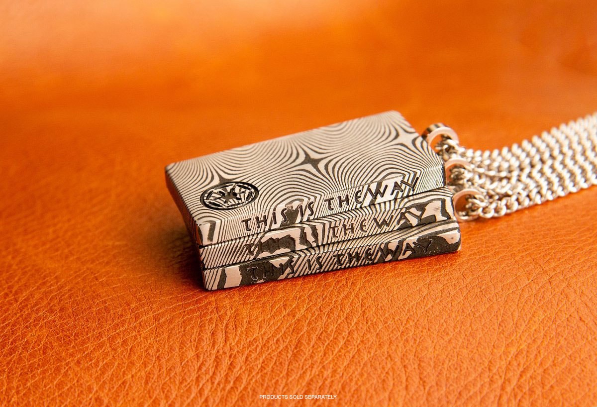 Mandalorian Beskar Pendant by RockLove Sideshow Collectibles
