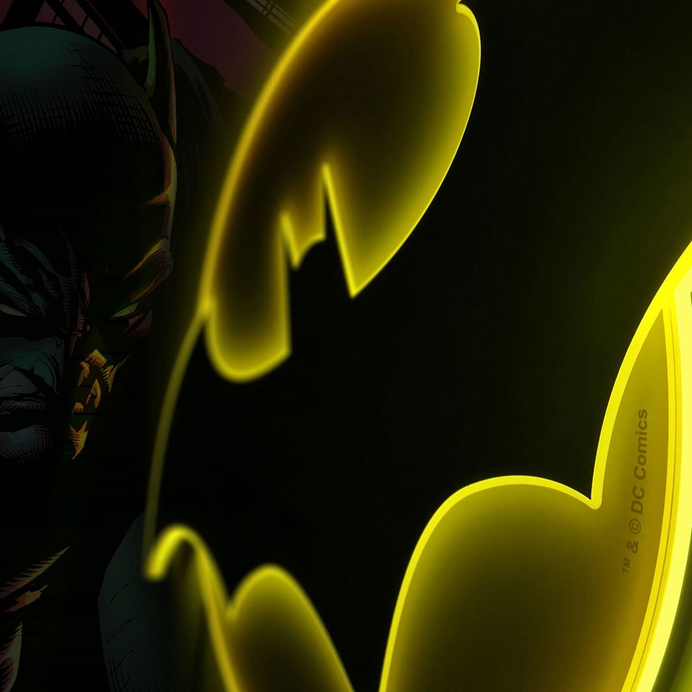 DC Comics Batman LED Logo Light (Regular) Wall Light  View 5