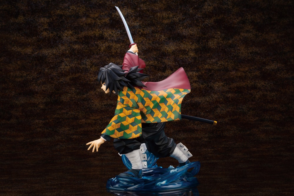 DEMON SLAYER - Giyu Tomioka - Statue 22cm