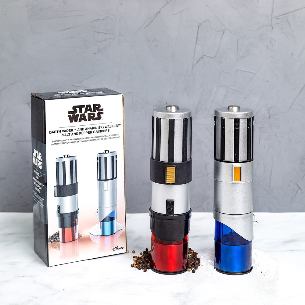 STAR WARS LIGHTSABER ELECTRIC SALT & PEPPER MILL GRINDER (PACK OF 2) 