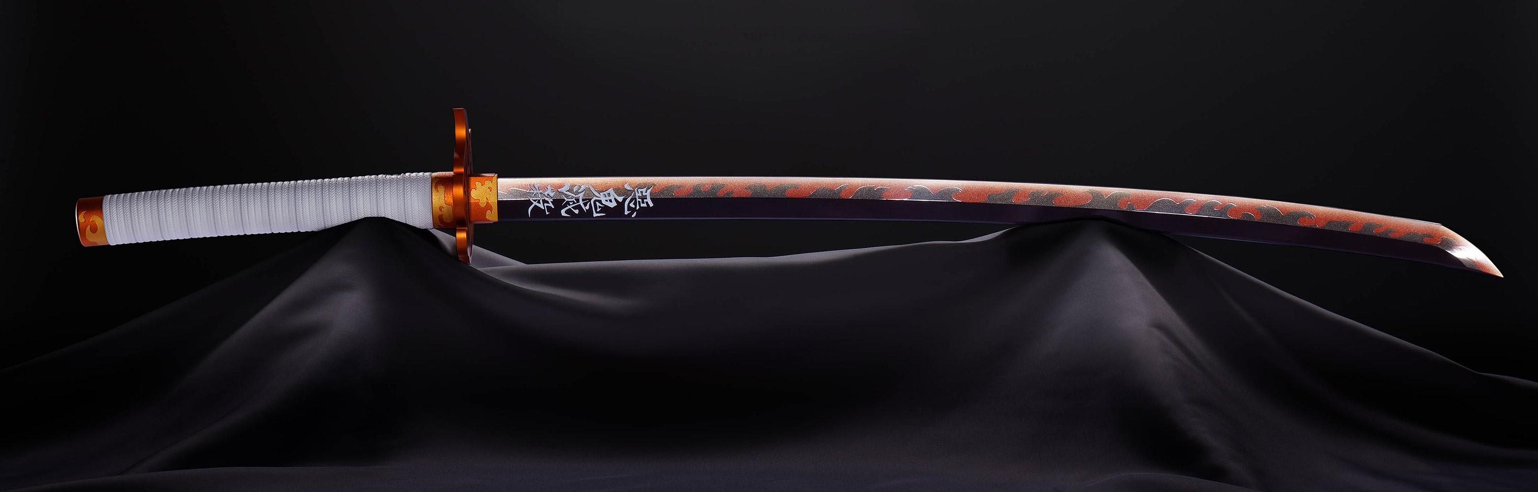 Nichirin Sword (Kyojuro Rengoku)- Prototype Shown