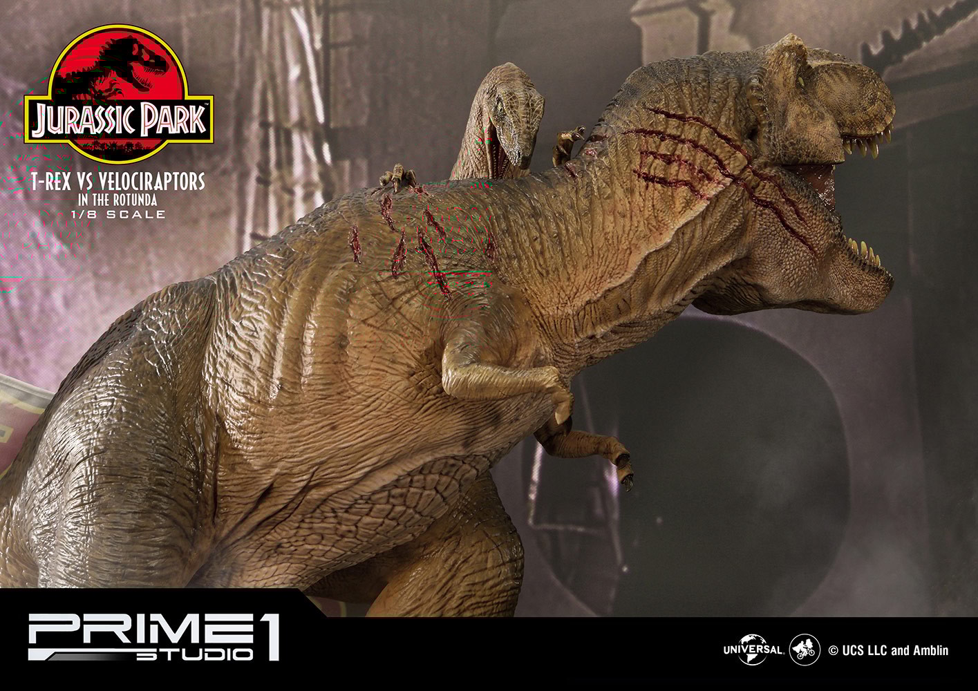 T-Rex Vs Velociraptors in the Rotunda