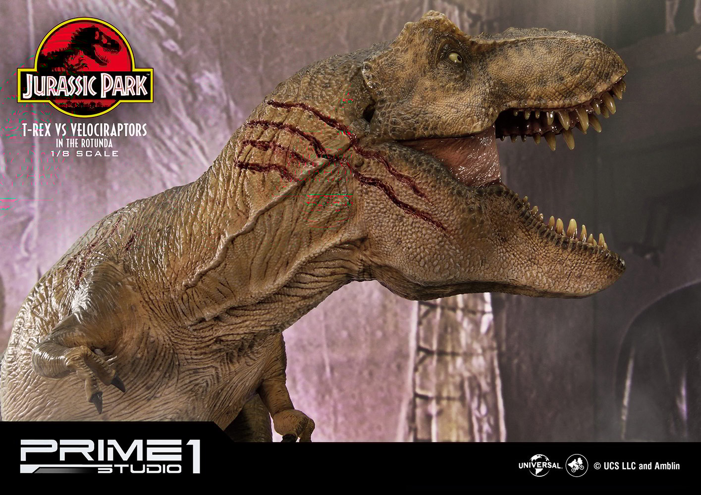 T-Rex Vs Velociraptors in the Rotunda
