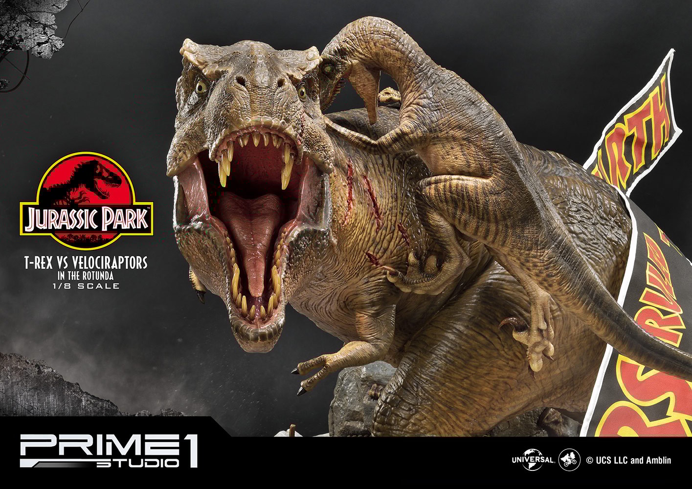 T-Rex Vs Velociraptors in the Rotunda