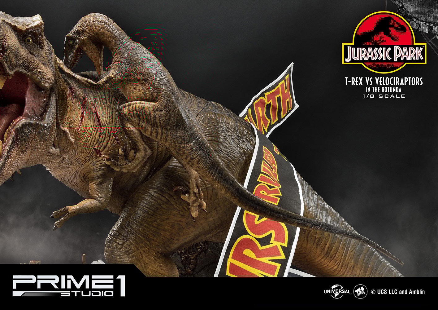 T-Rex Vs Velociraptors in the Rotunda