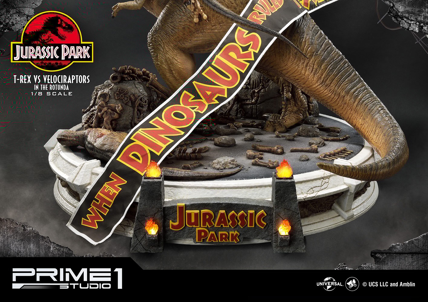 T-Rex Vs Velociraptors in the Rotunda
