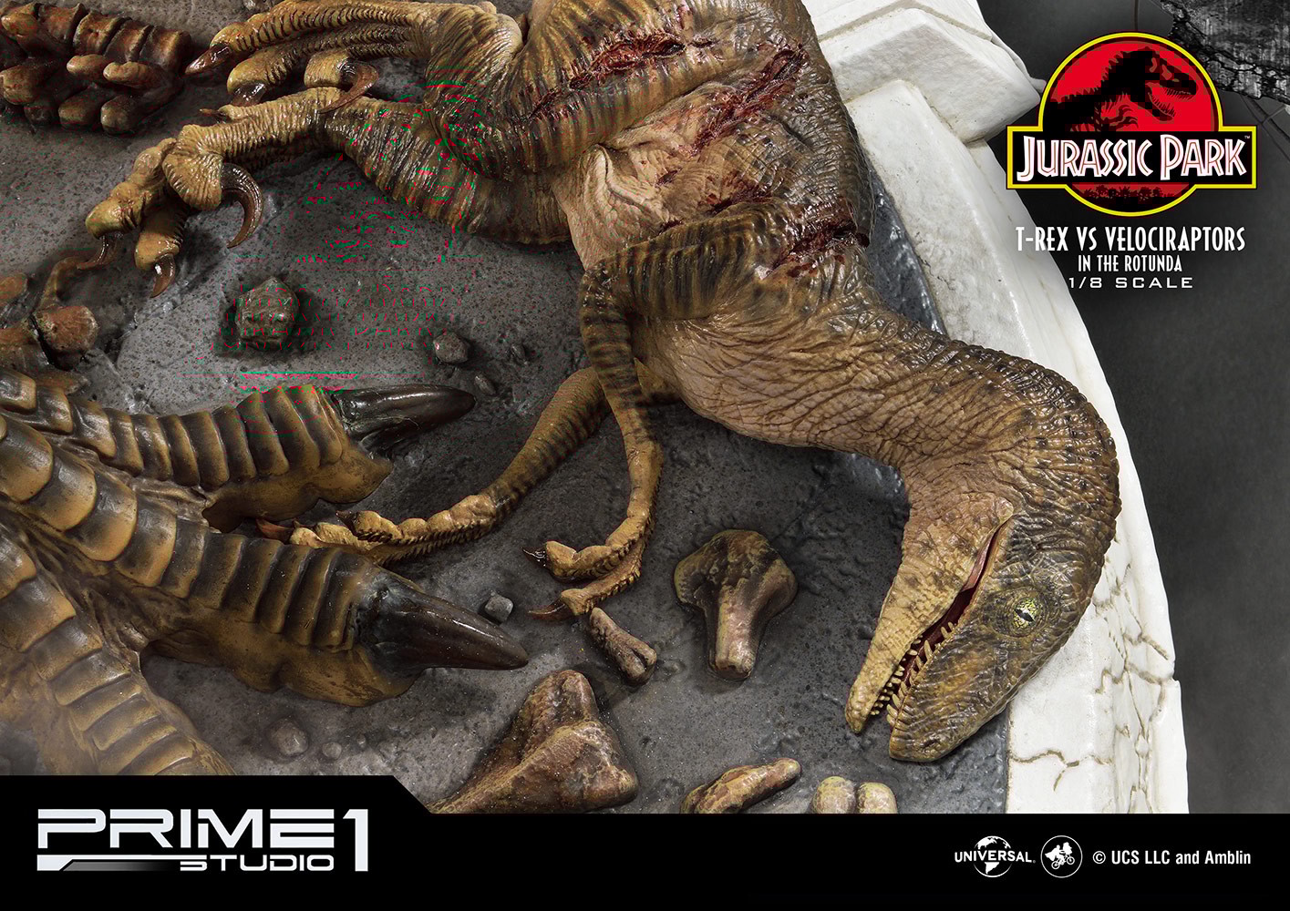 T-Rex Vs Velociraptors in the Rotunda