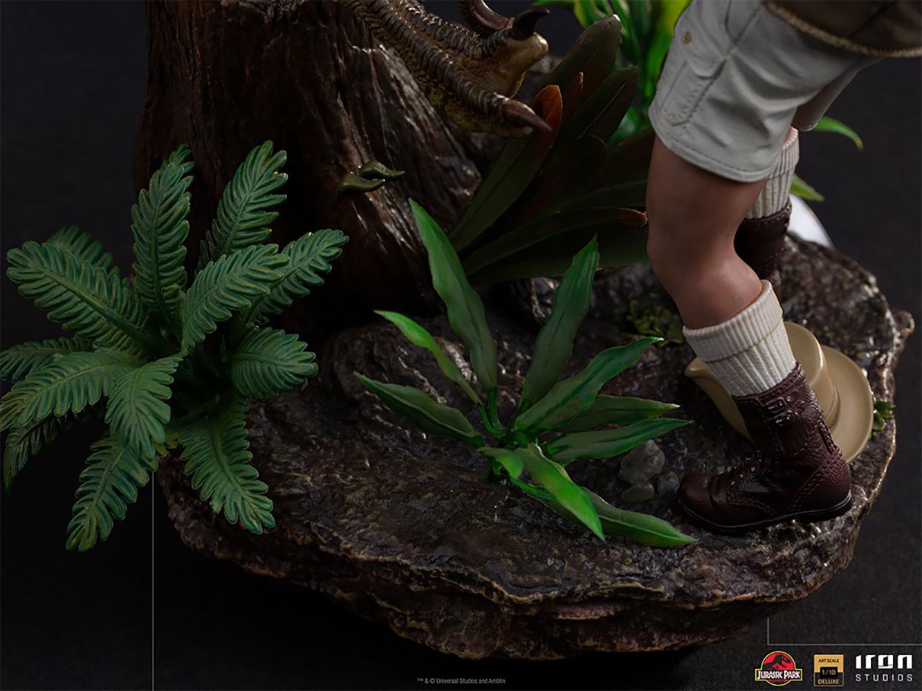 Clever Girl Deluxe