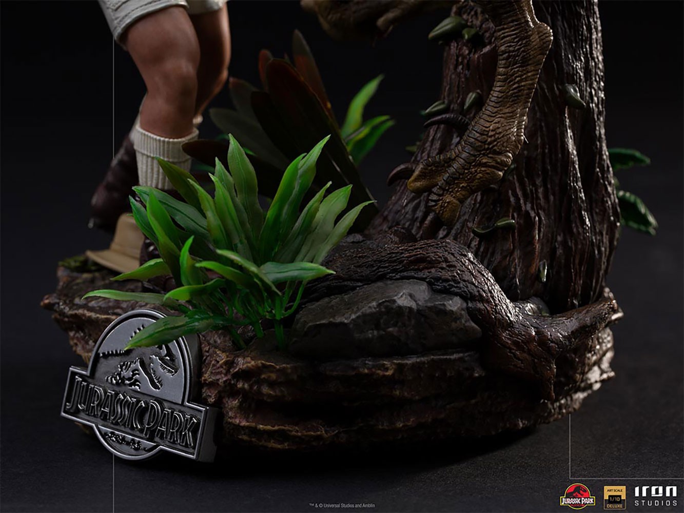 Clever Girl Deluxe