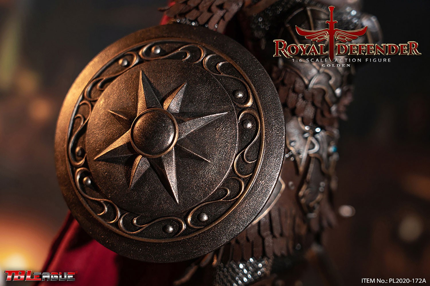 Royal Defender (Golden) Sixth Scale Figure | Sideshow