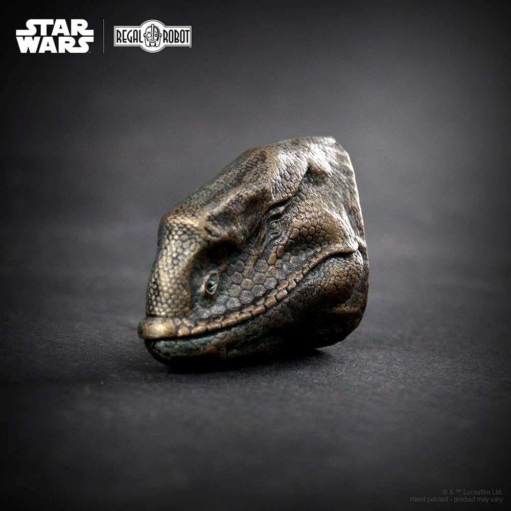Dewback Magnet